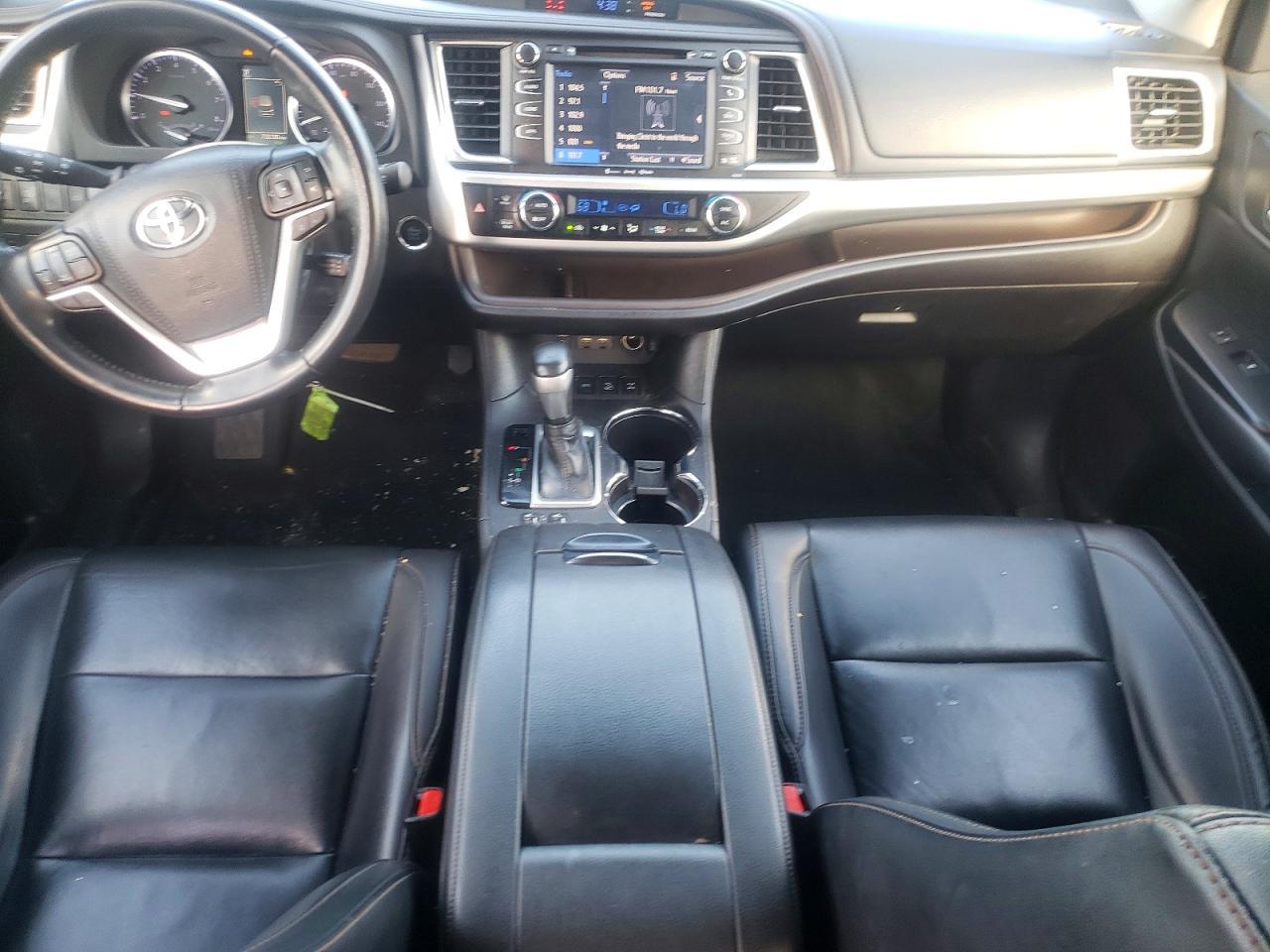 2019 TOYOTA HIGHLANDER