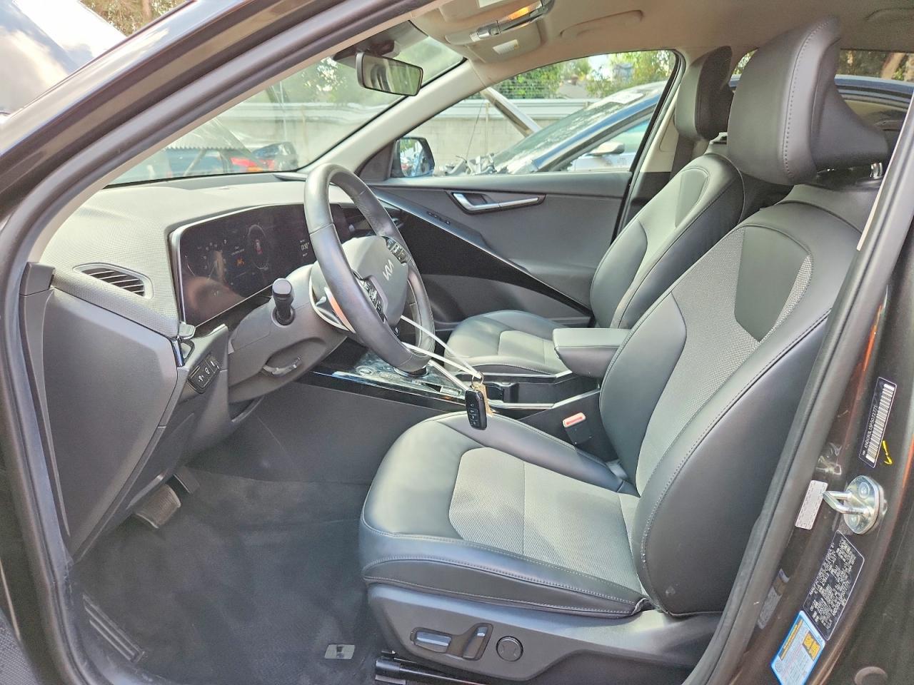2023 KIA Niro