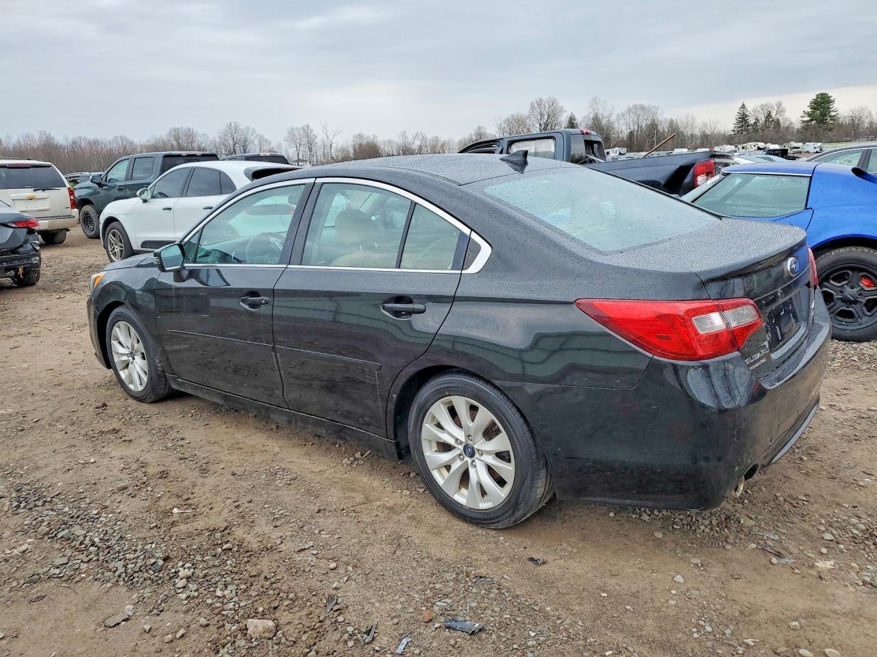 2016 SUBARU Legacy