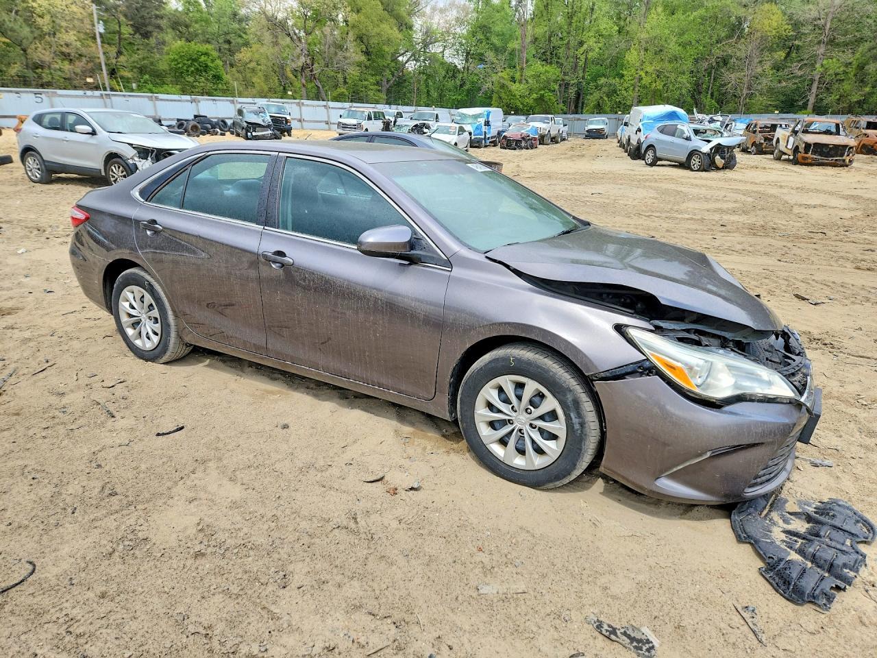 2016 TOYOTA CAMRY