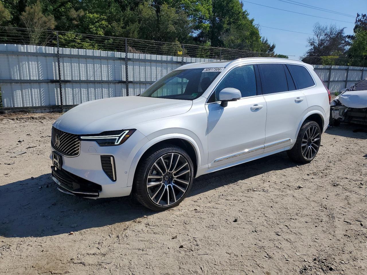 2026 VOLVO XC90