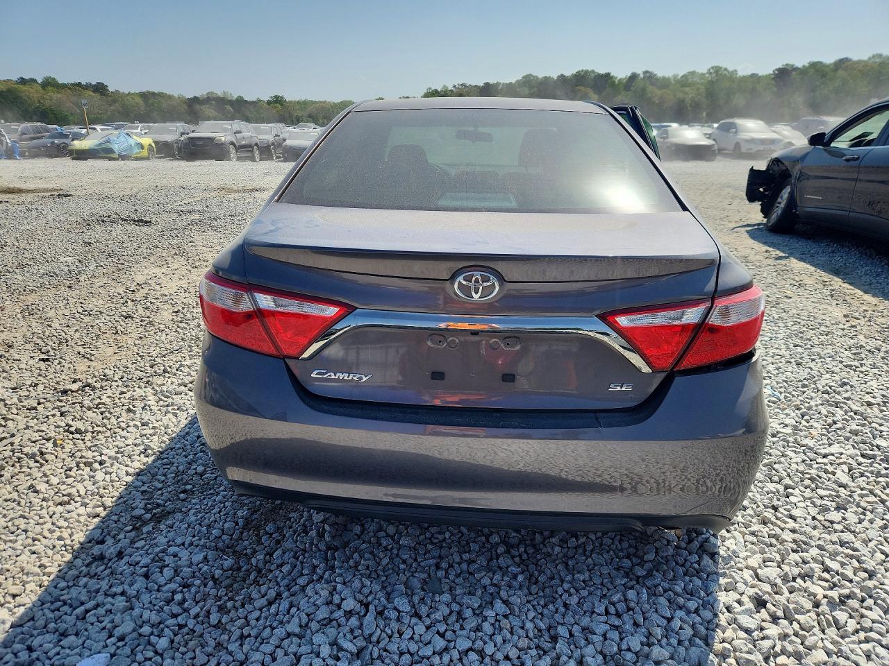 2015 TOYOTA CAMRY