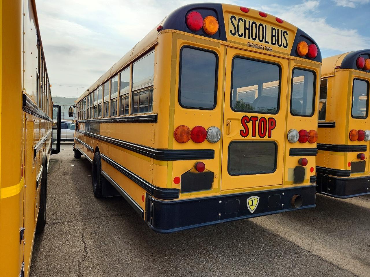 2011 IC CORPORATION Ce Series School