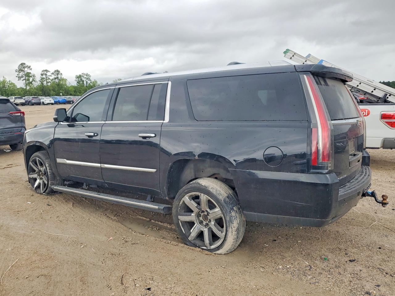 2015 CADILLAC Escalade ESV