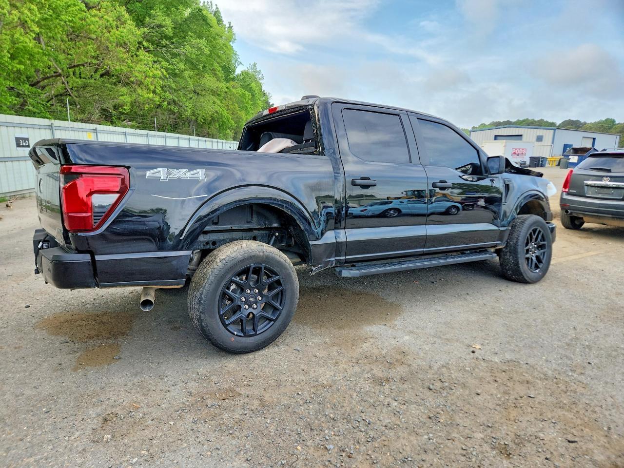 2024 FORD F-150 Lightning