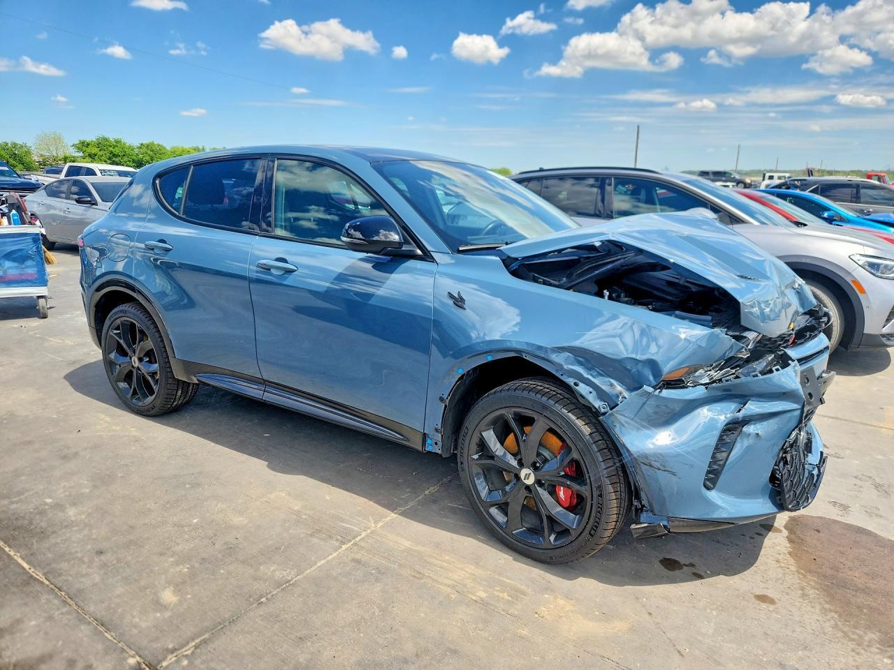 2024 DODGE Hornet