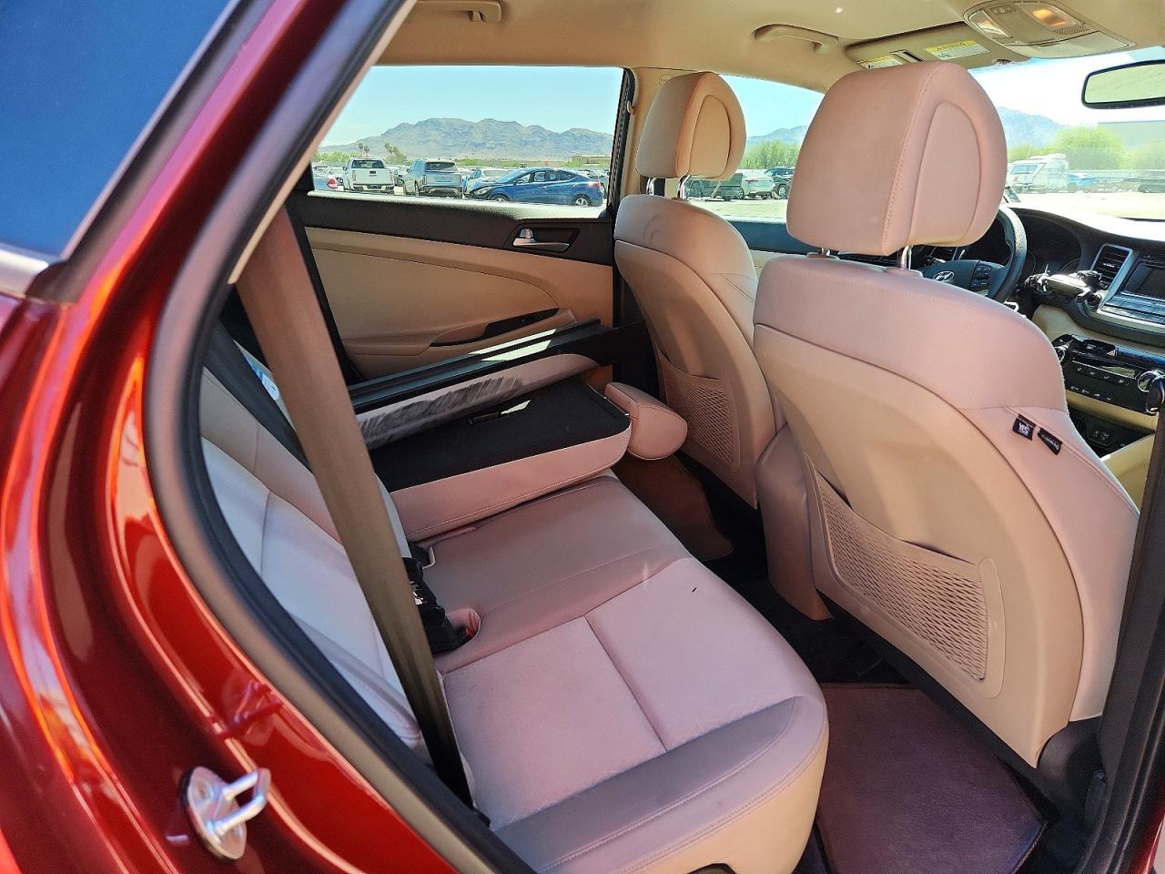 2017 HYUNDAI TUCSON