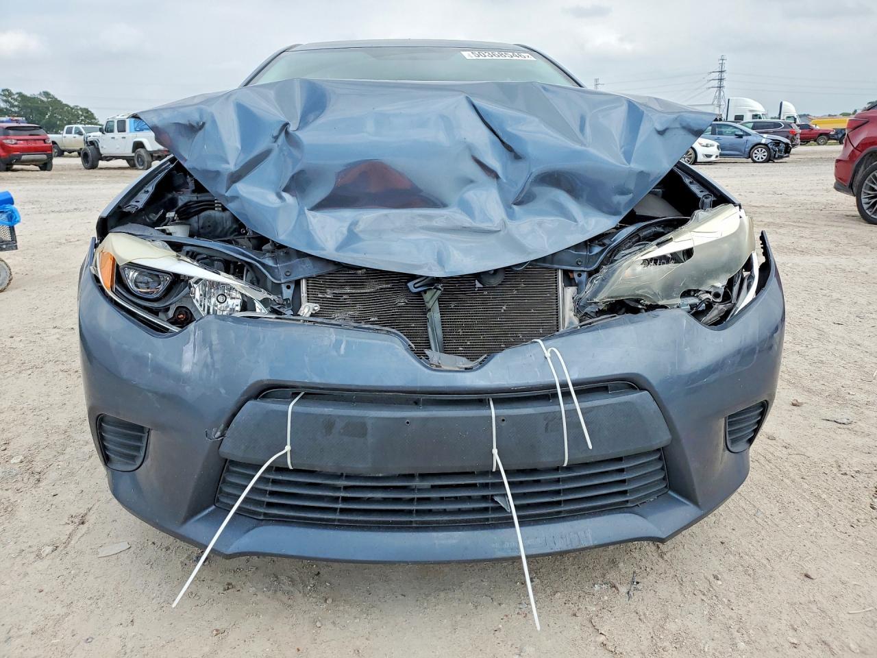 2016 TOYOTA COROLLA