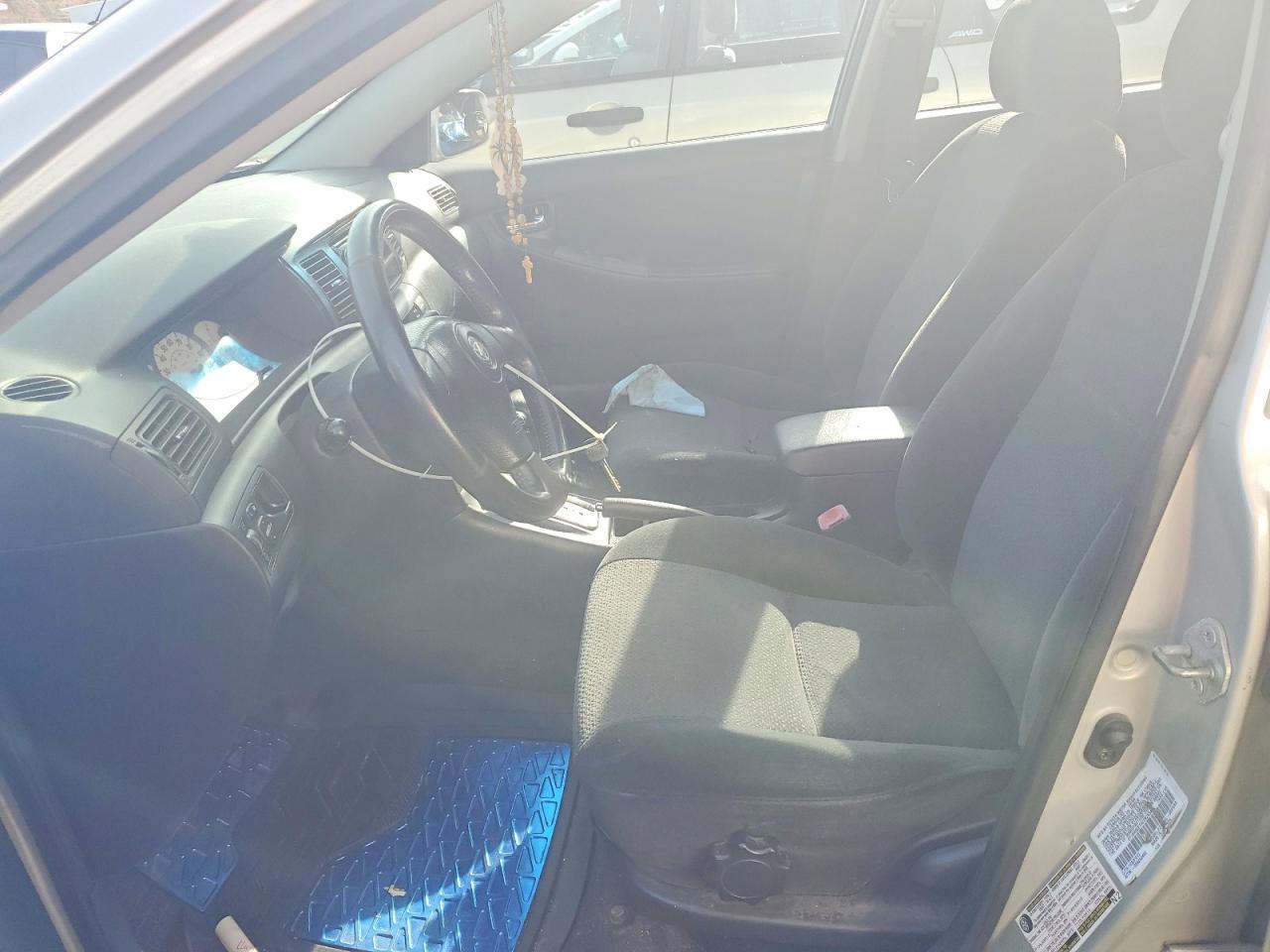2004 TOYOTA COROLLA