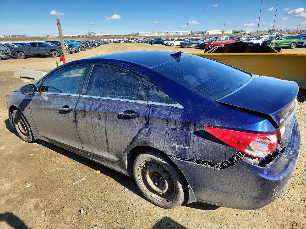 2011 HYUNDAI SONATA
