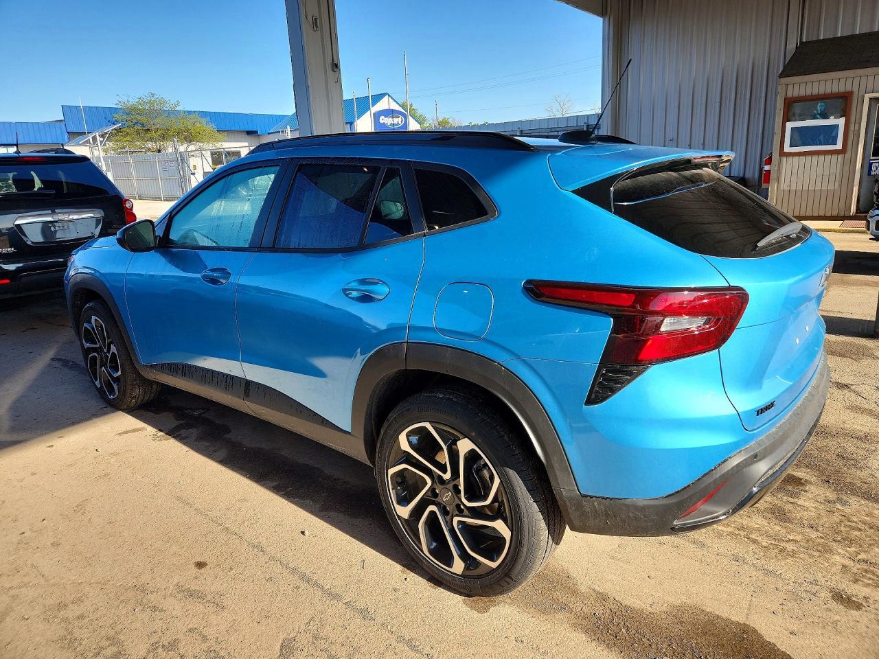 2025 CHEVROLET TRAX