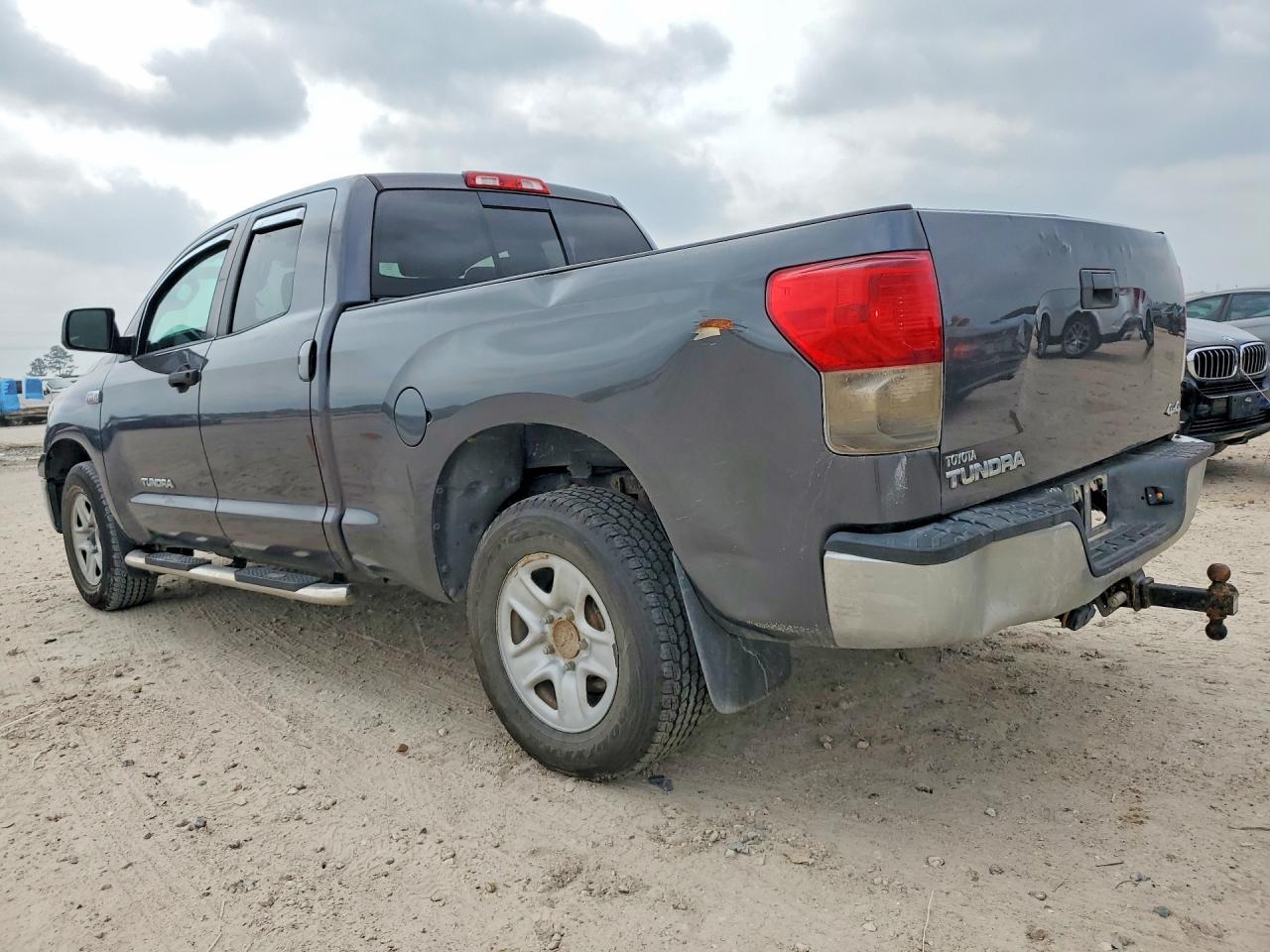 2012 TOYOTA TUNDRA