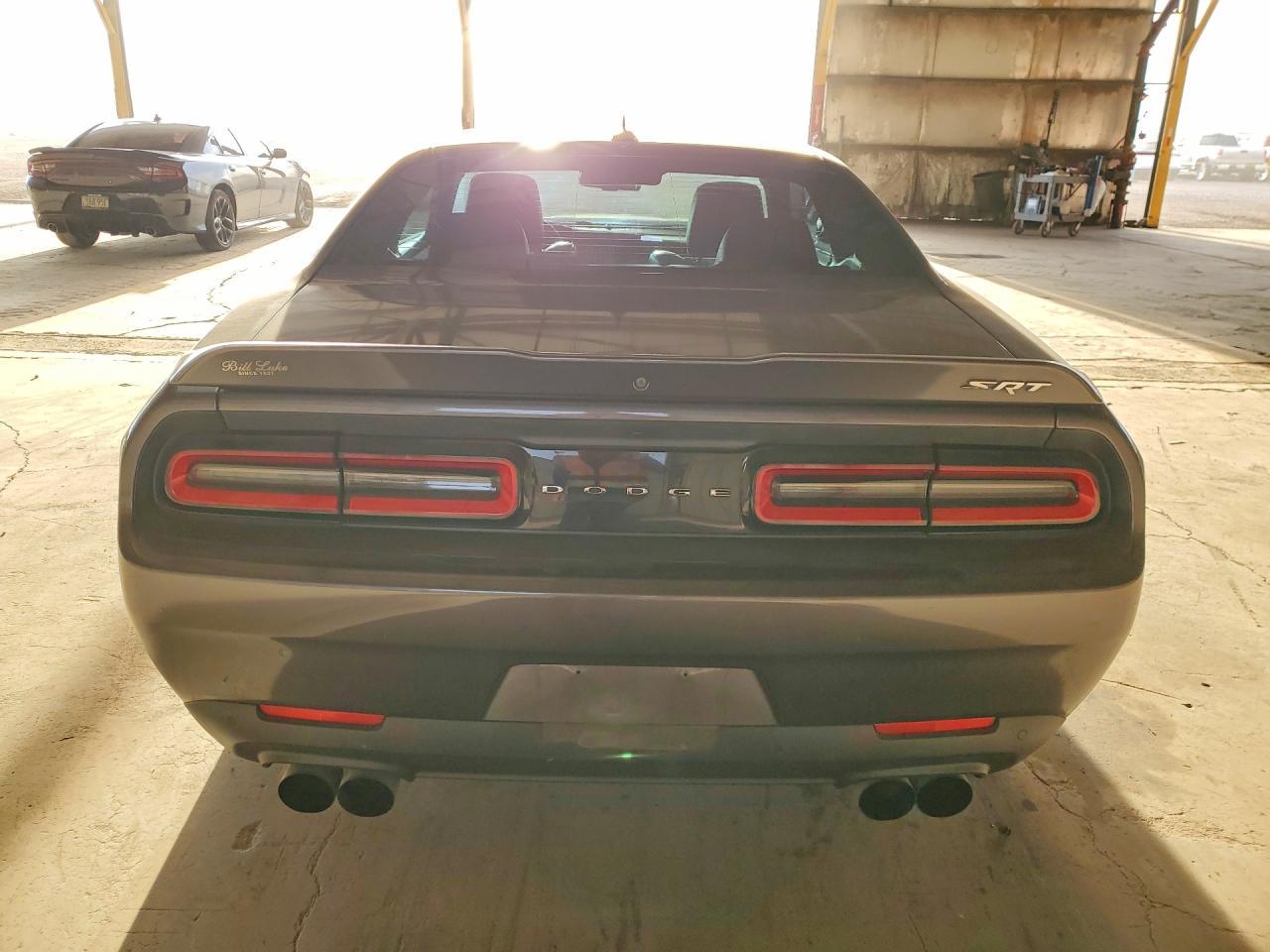 2016 DODGE Challenger