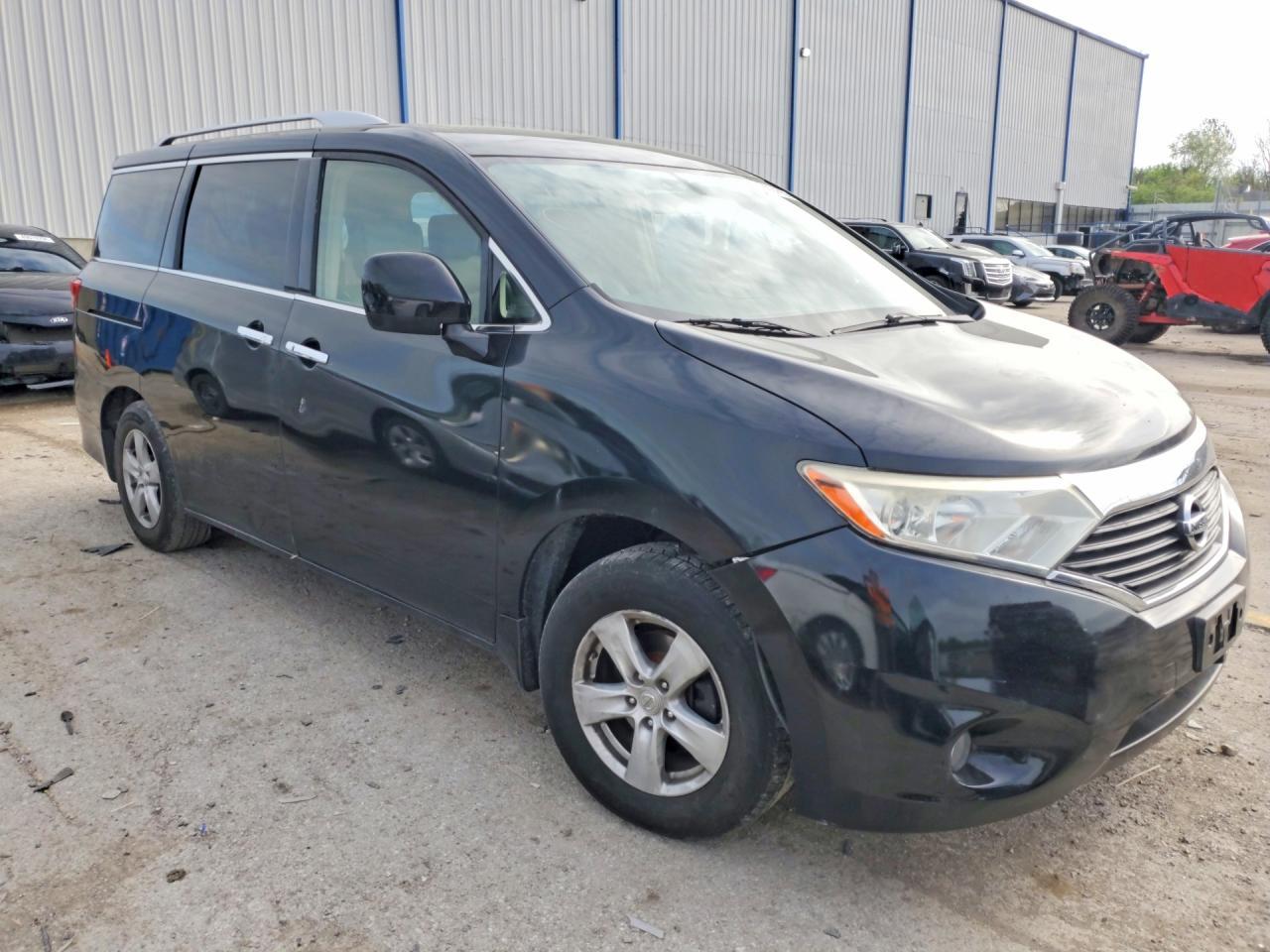 2013 NISSAN Quest