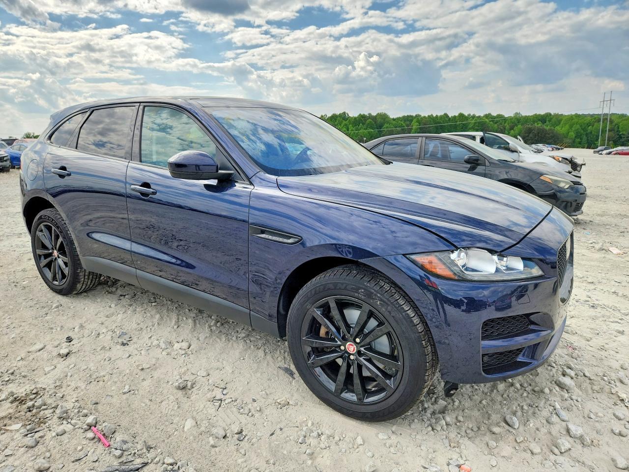 2019 JAGUAR F-Pace