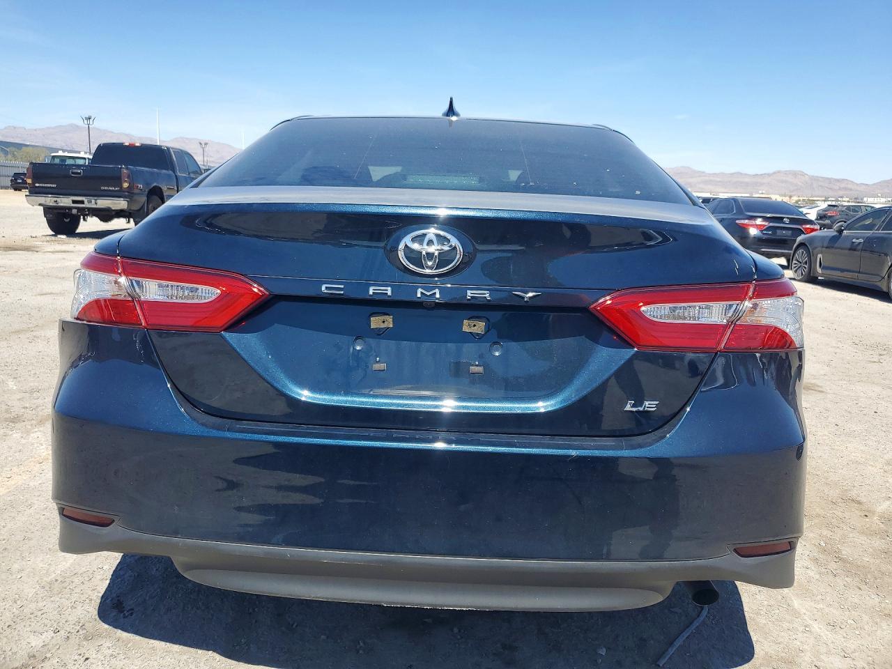 2020 TOYOTA CAMRY