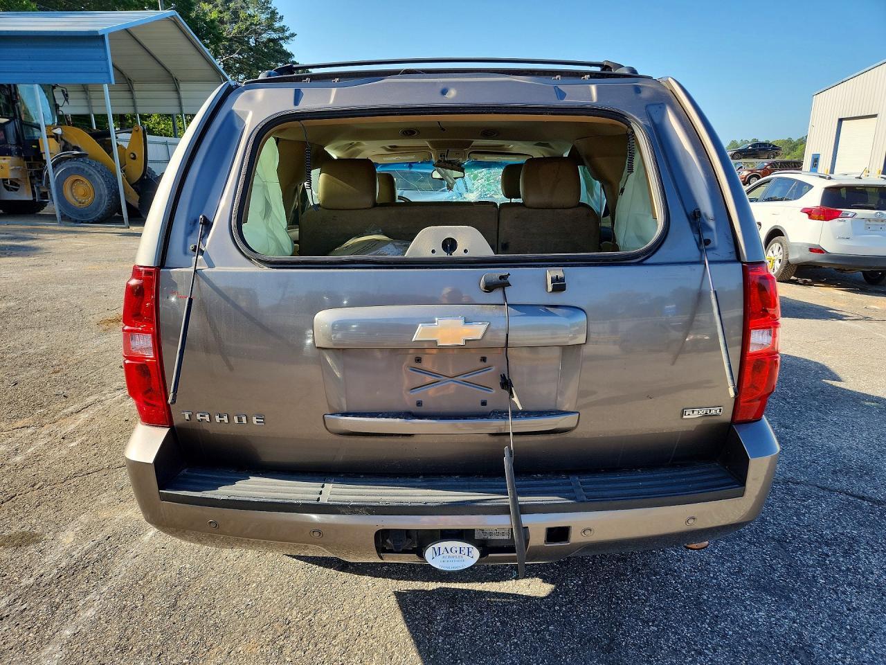 2011 CHEVROLET Tahoe