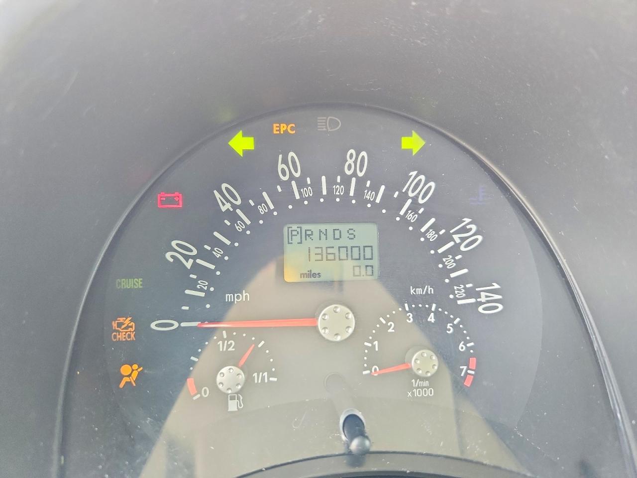 2003 VOLKSWAGEN Beetle