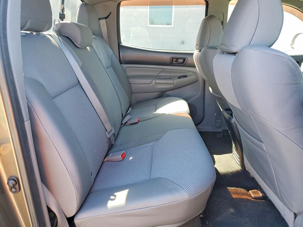 2012 TOYOTA TACOMA