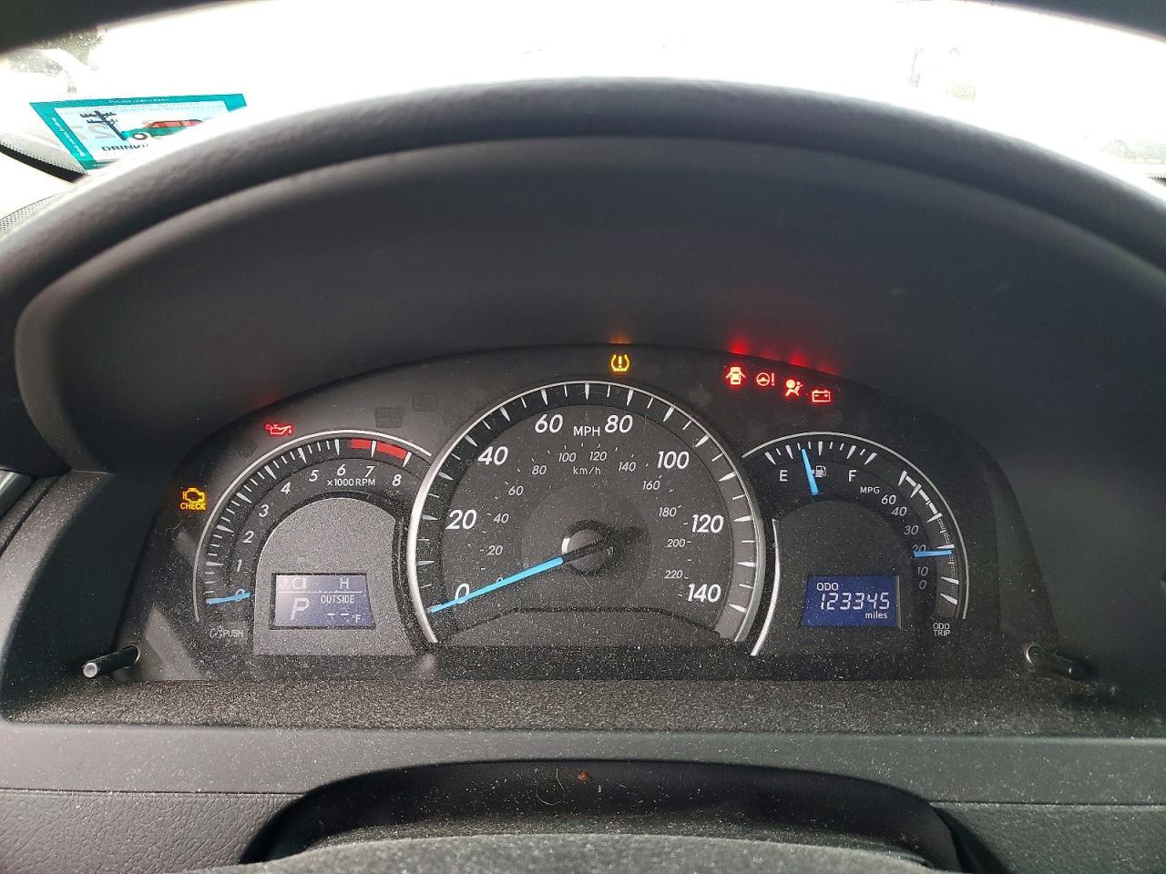 2012 TOYOTA CAMRY