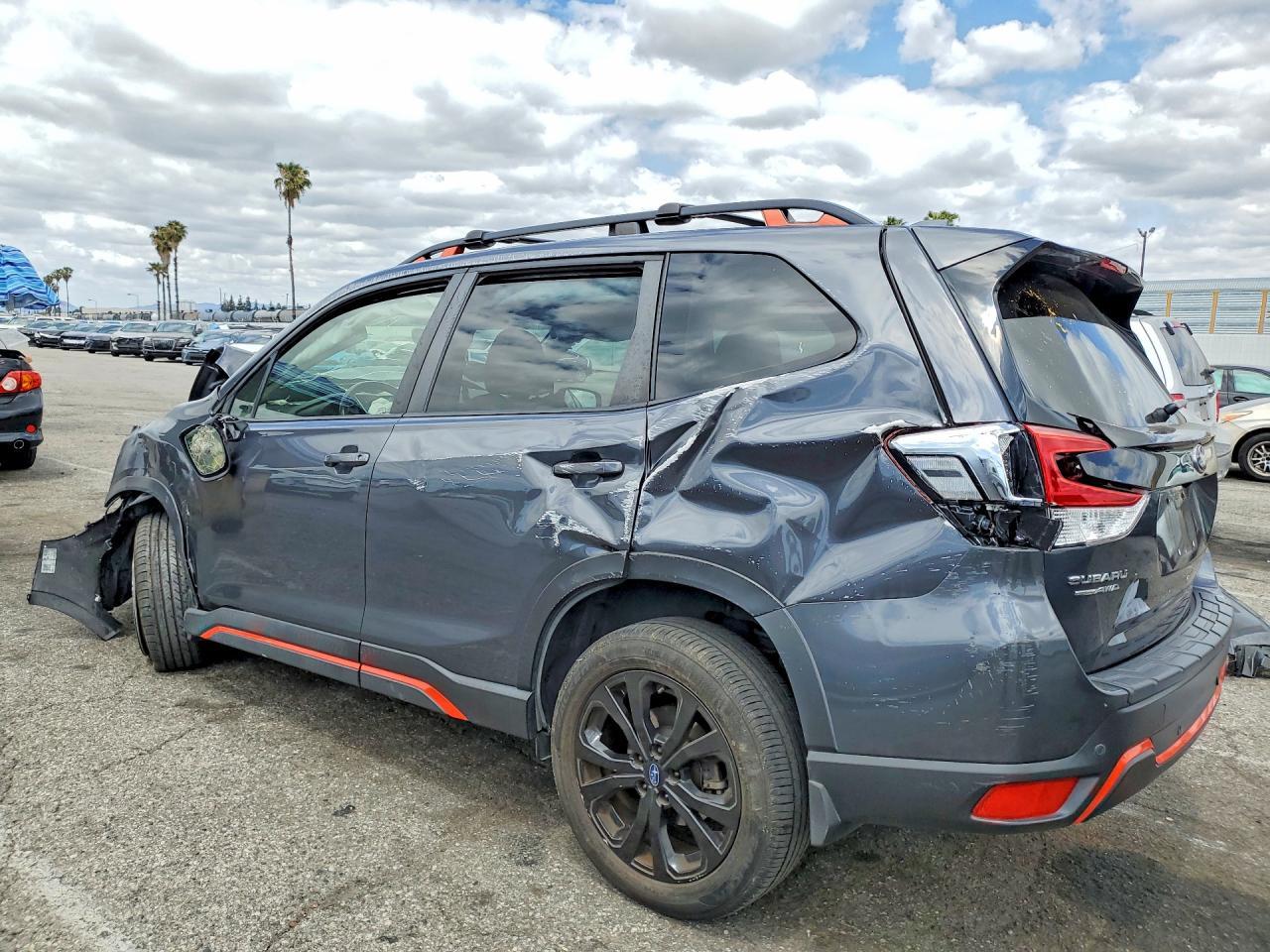 2021 SUBARU FORESTER