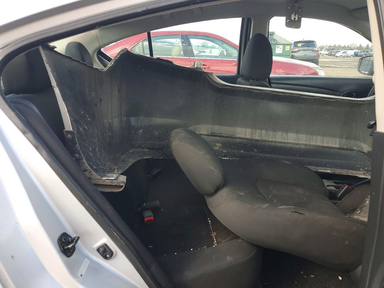 2018 NISSAN VERSA