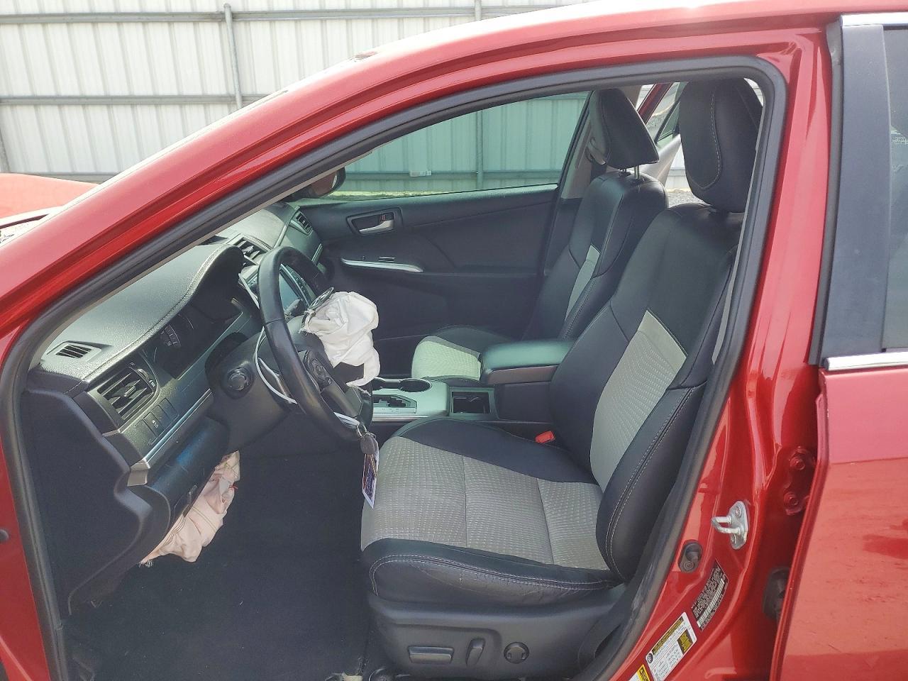 2013 TOYOTA CAMRY