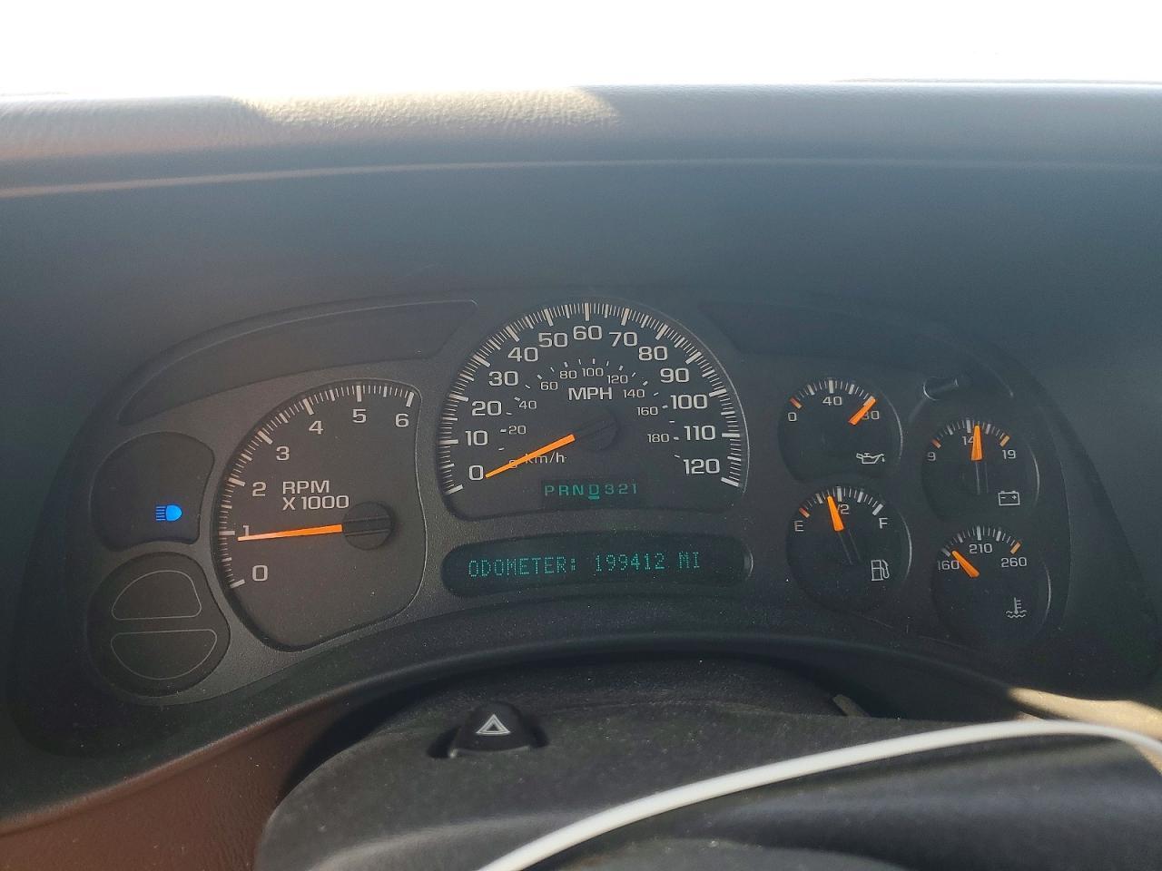 2003 CHEVROLET Tahoe