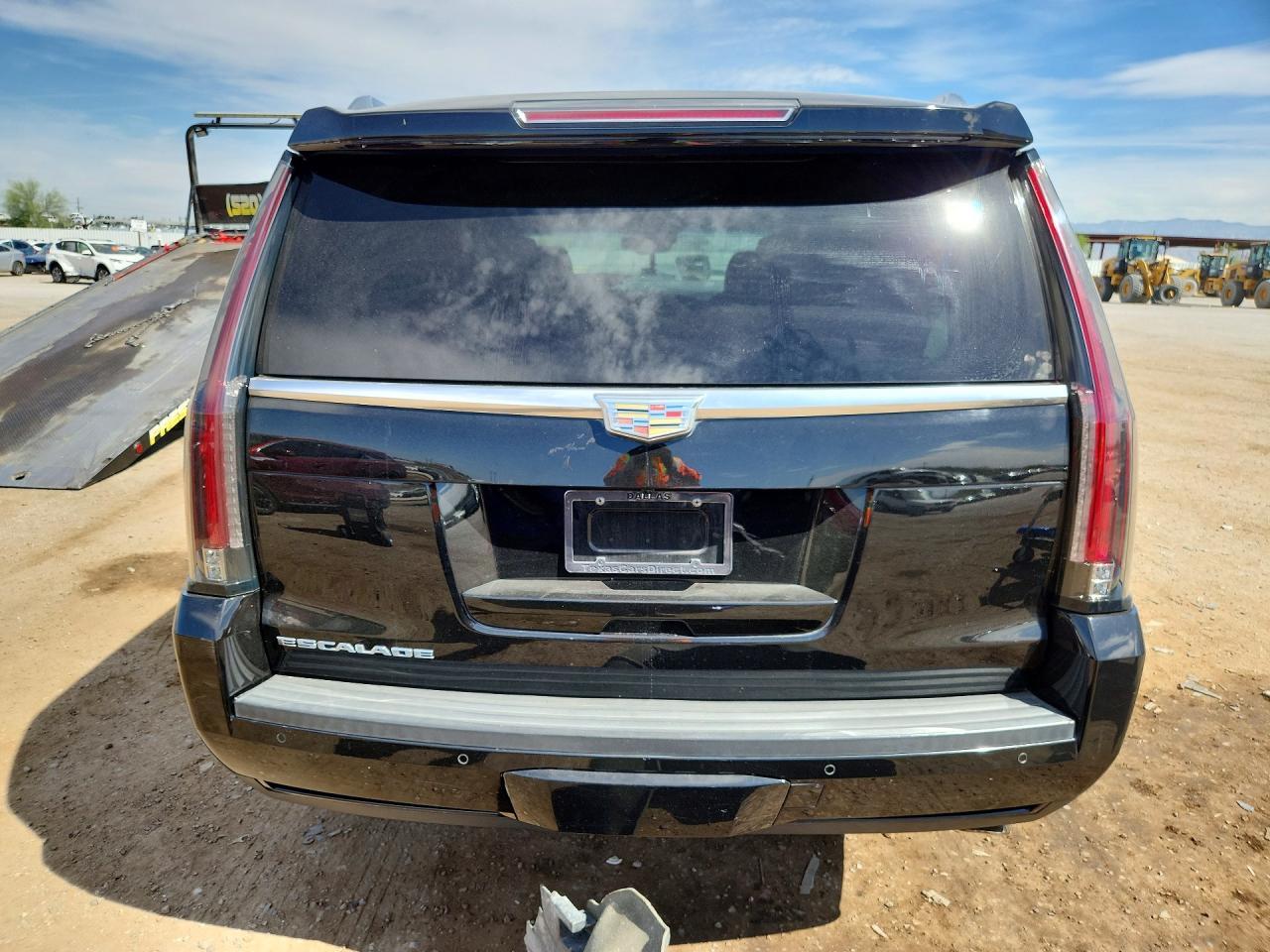 2016 CADILLAC ESCALADE