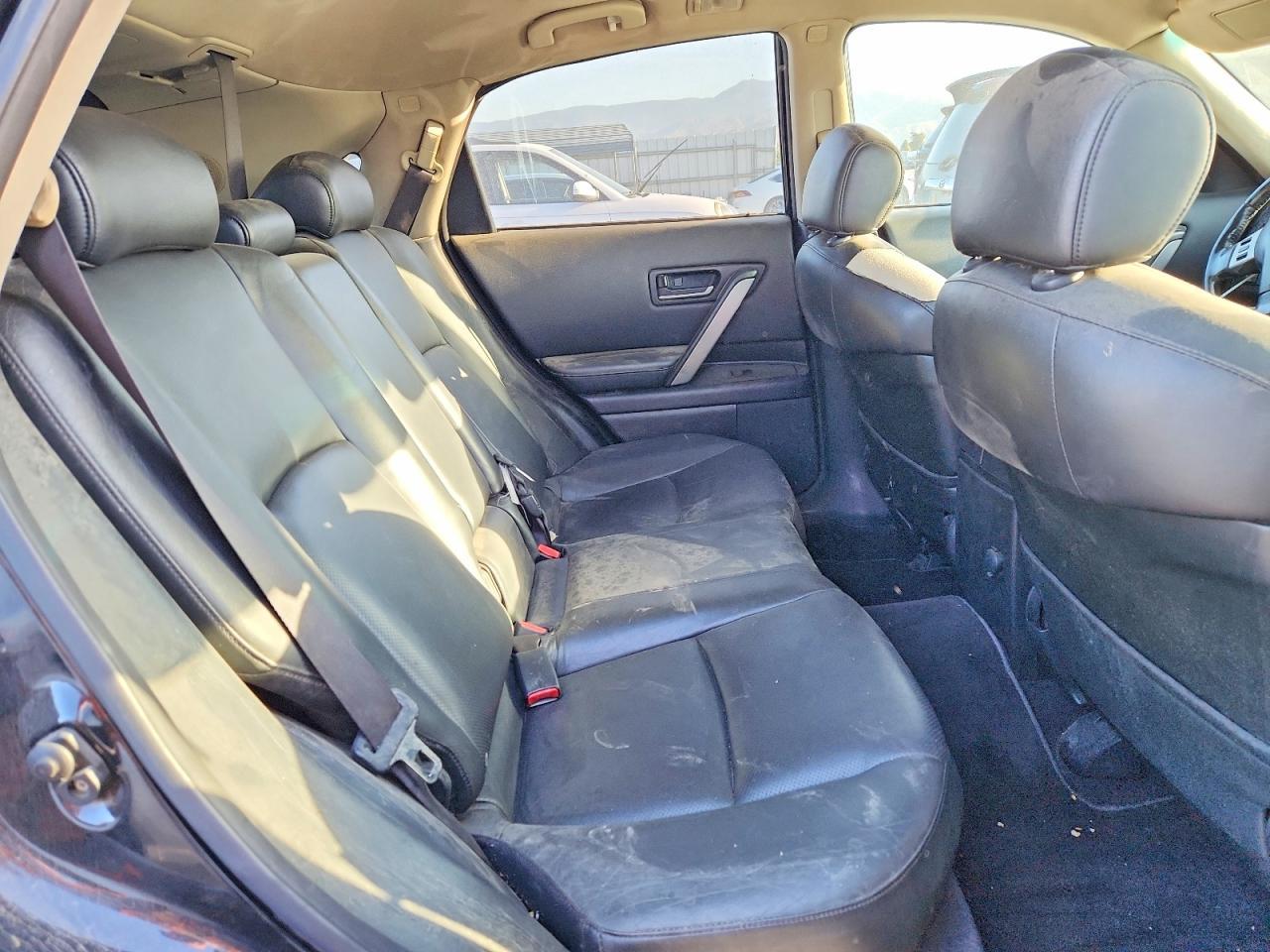 2005 INFINITI FX35