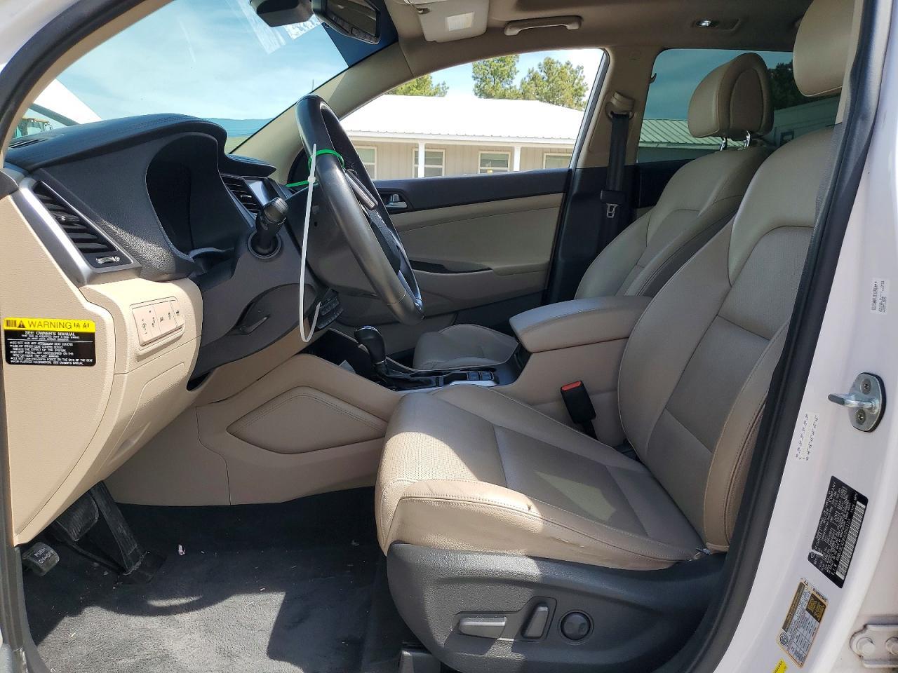 2016 HYUNDAI TUCSON