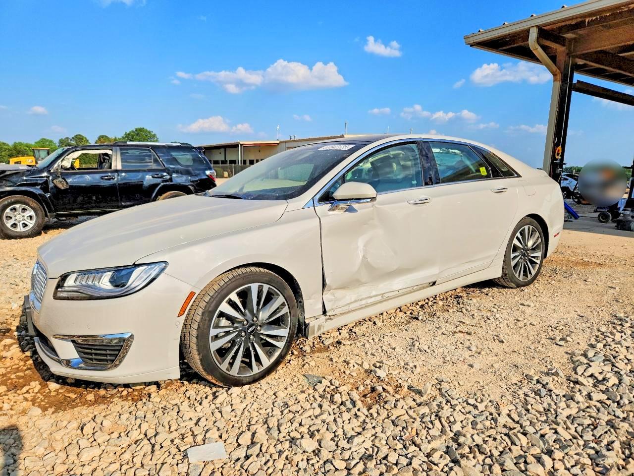 2020 LINCOLN MKZ