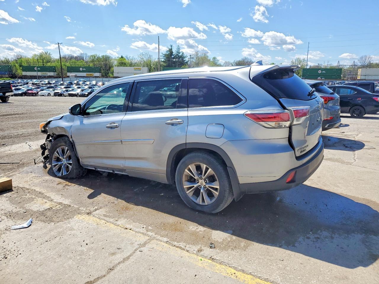 2014 TOYOTA HIGHLANDER