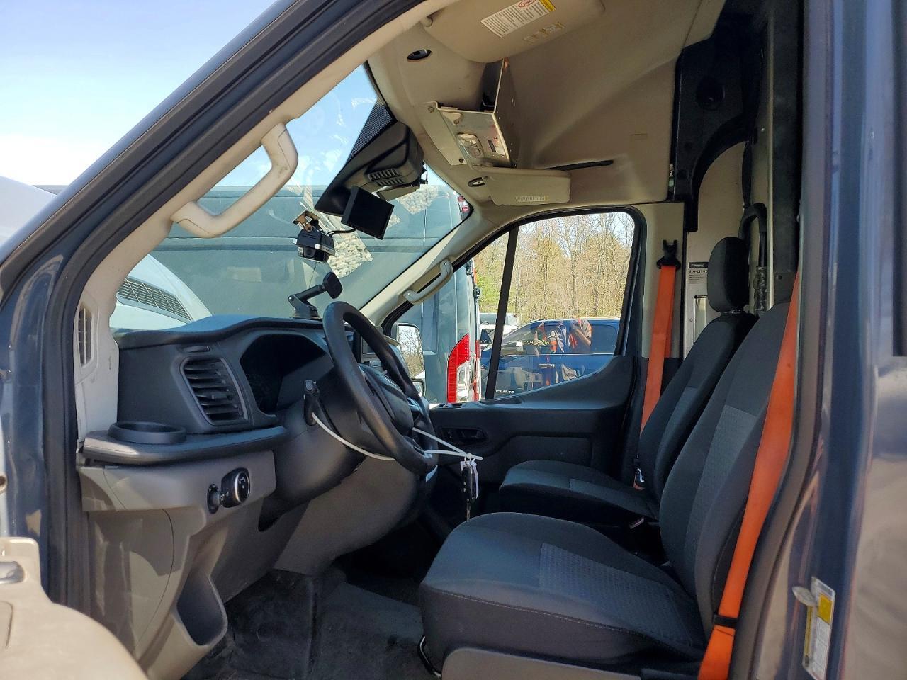 2020 FORD Transit