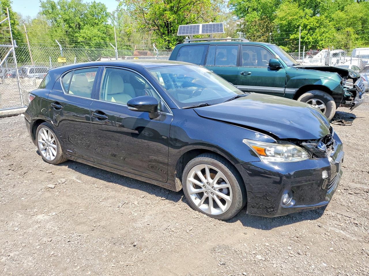 2013 LEXUS CT 200