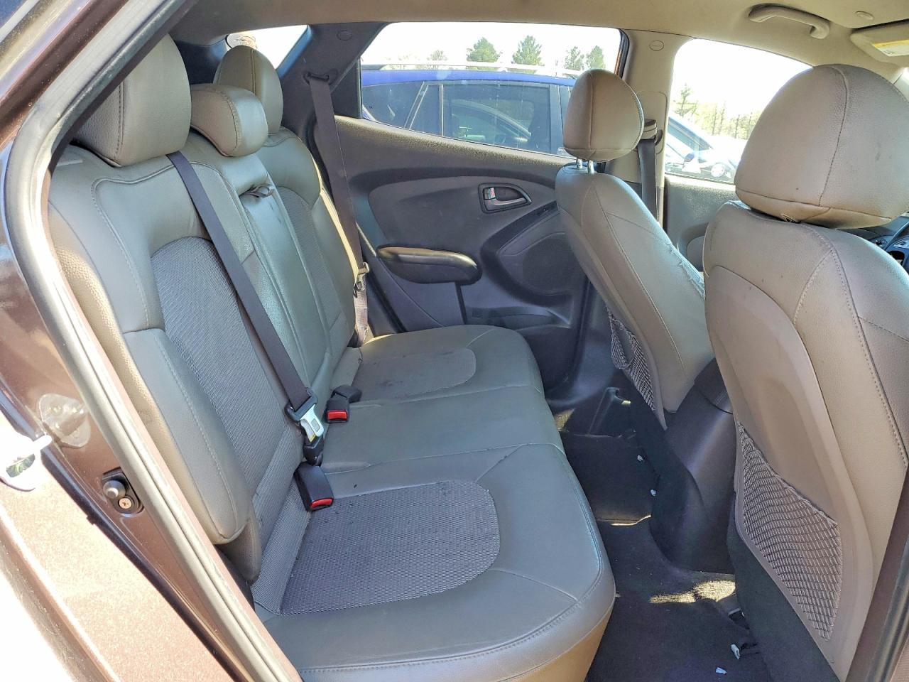 2015 HYUNDAI TUCSON