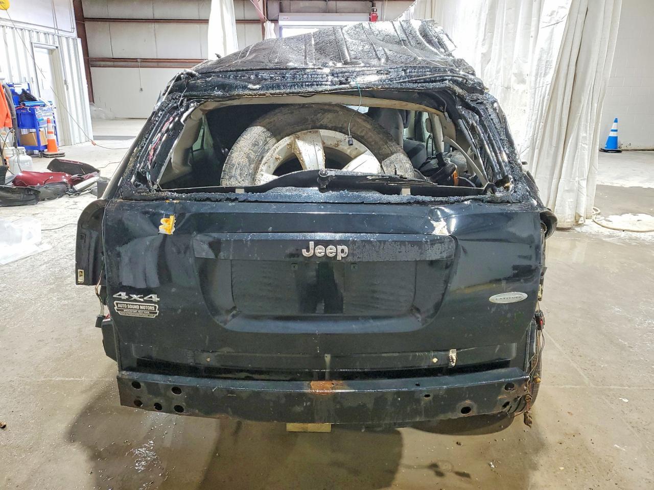 2013 JEEP Compass