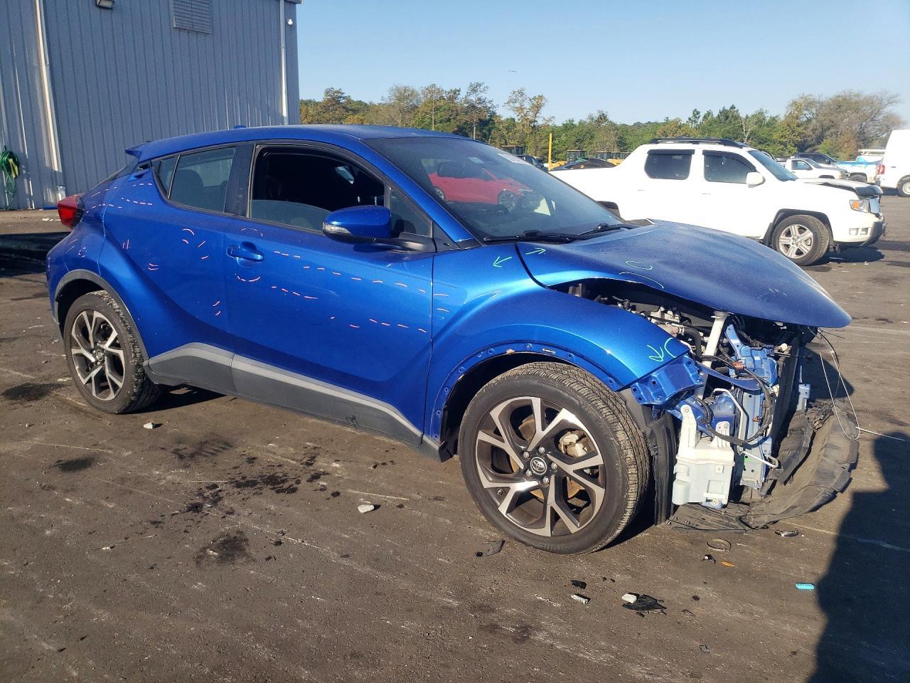 2018 TOYOTA C-HR