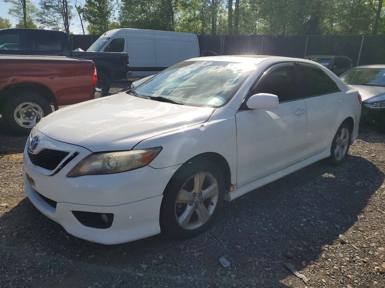2011 TOYOTA CAMRY