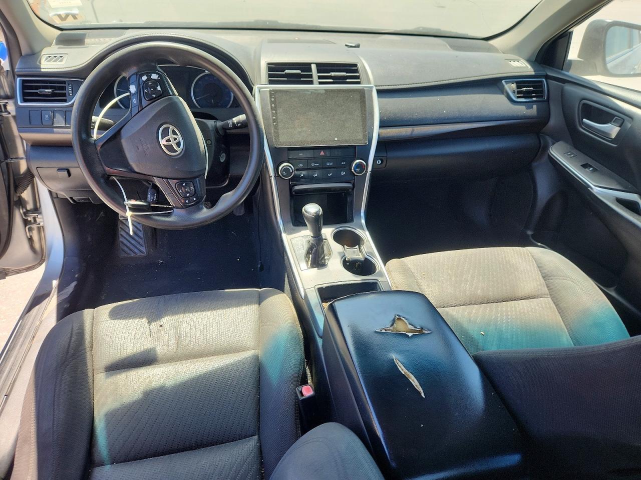 2016 TOYOTA CAMRY