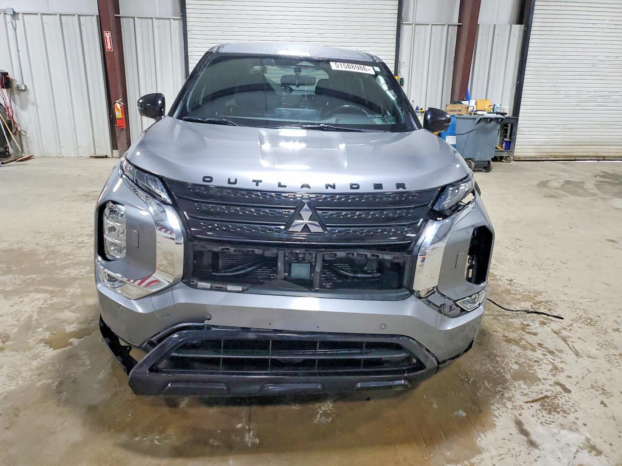 2023 MITSUBISHI outlander
