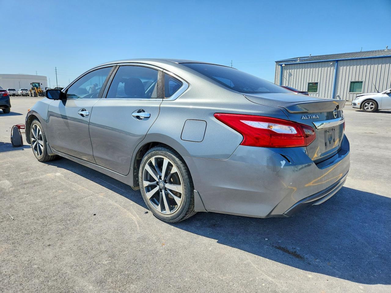 2017 NISSAN ALTIMA