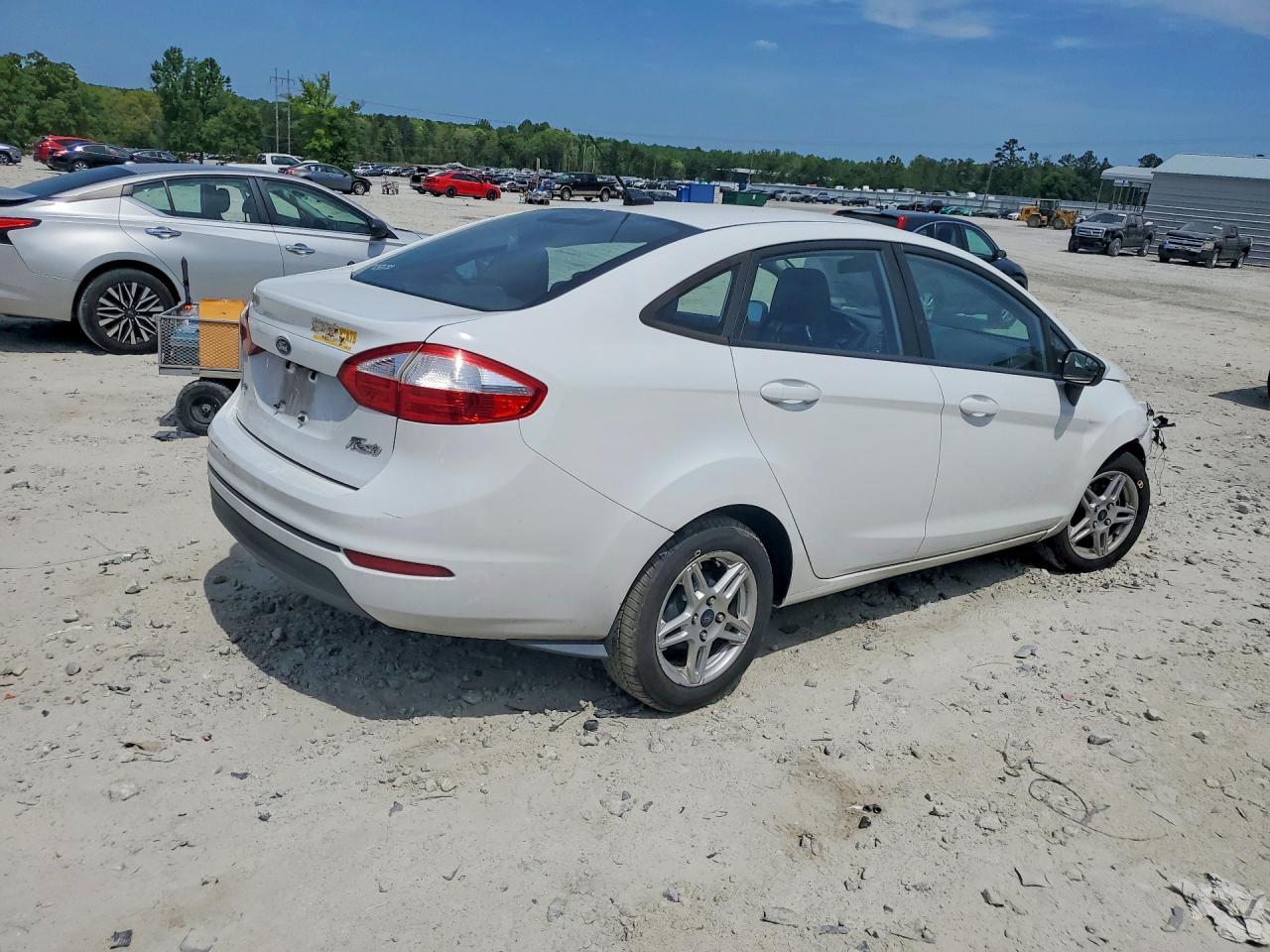 2018 FORD Fiesta