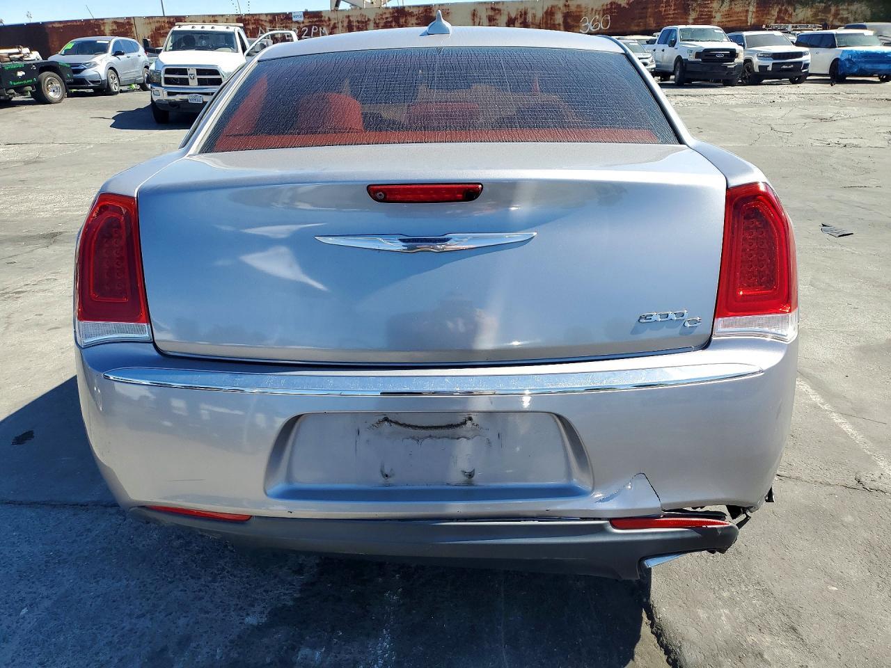 2015 CHRYSLER 300