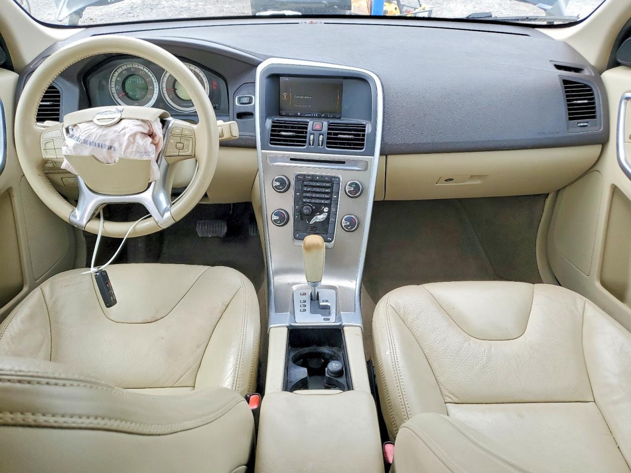 2012 VOLVO XC60