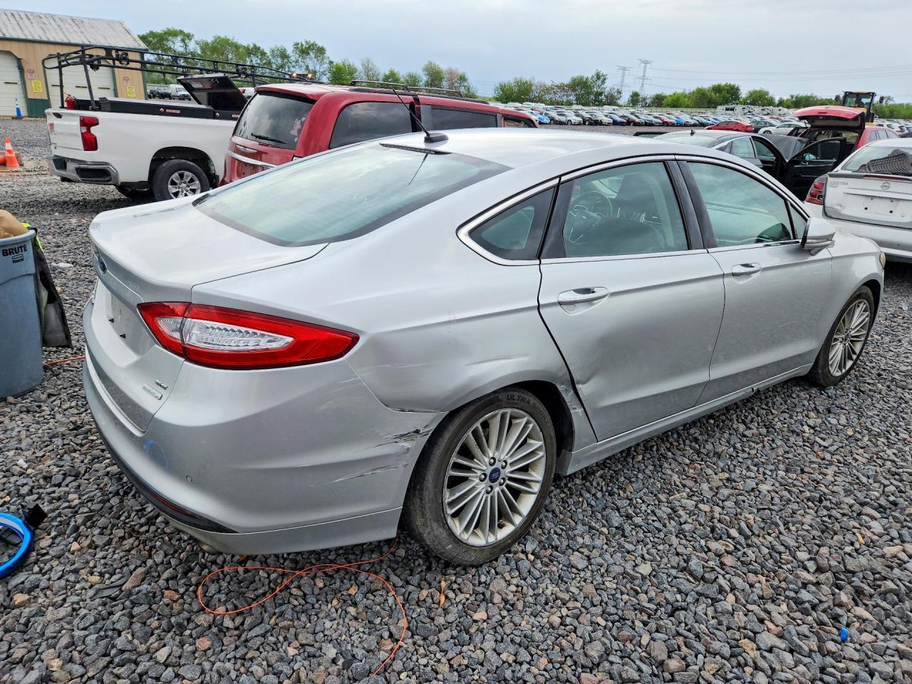 2015 FORD FUSION