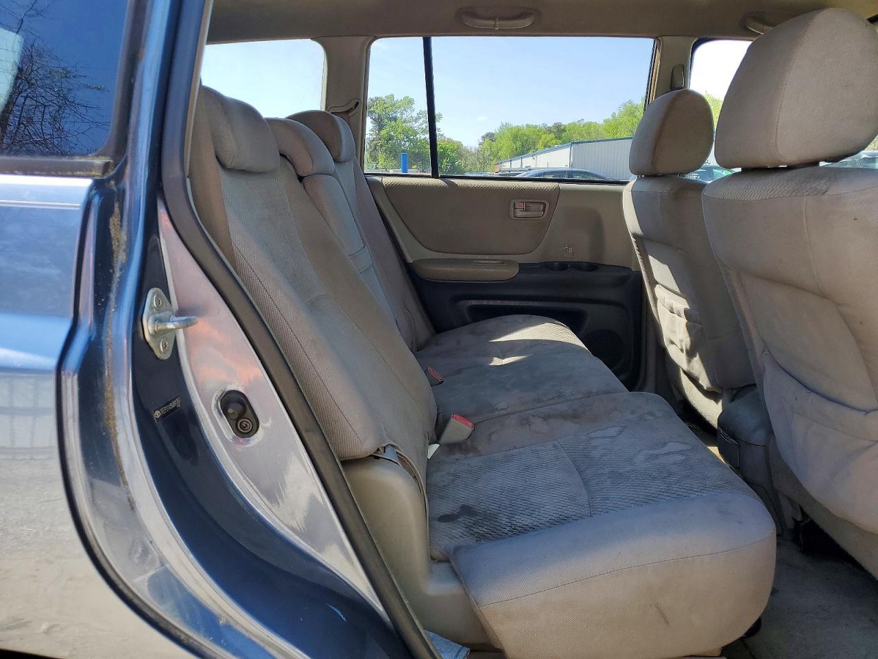 2005 TOYOTA HIGHLANDER