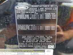 2024 LAND ROVER Defender
