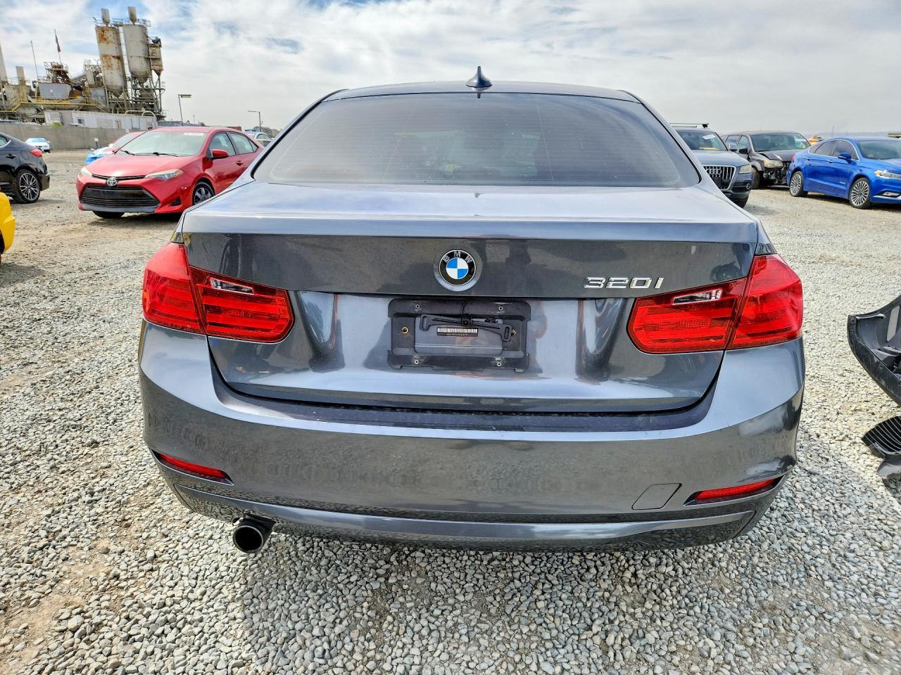 2014 BMW 3 SERIES