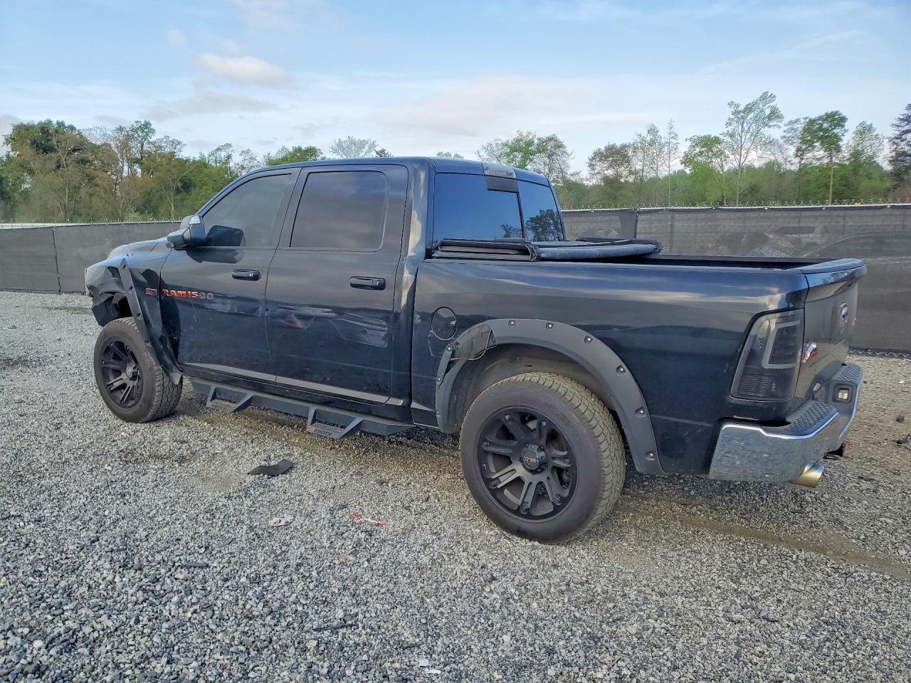 2011 DODGE RAM 1500